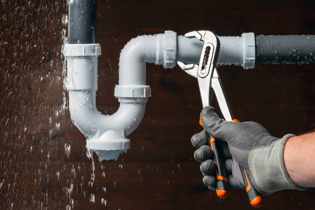 Professional Leak Detection technician working in Marshall, WA